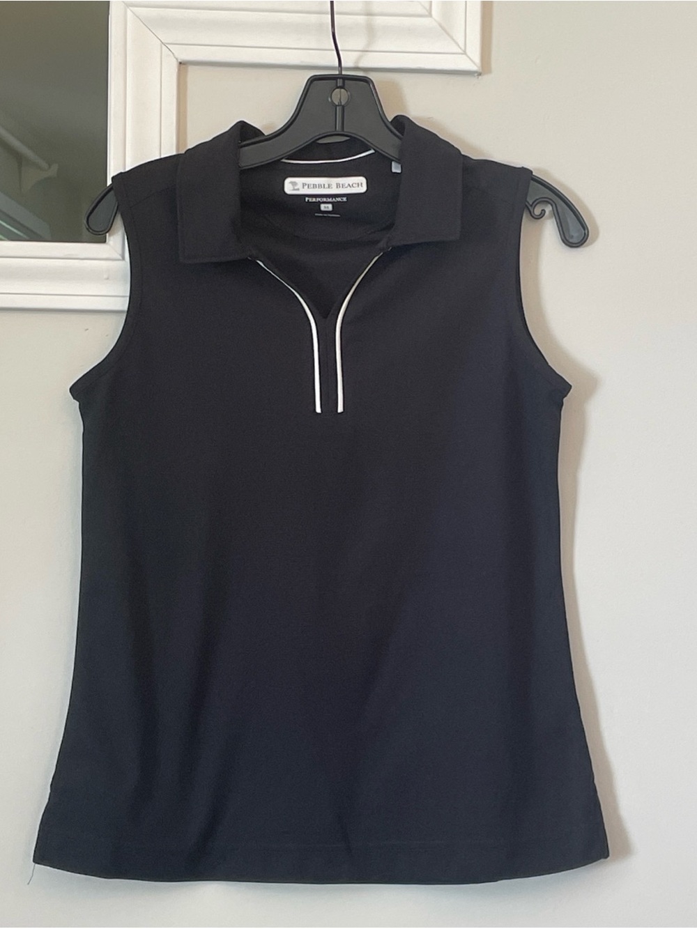 Pebble Beach Women’s Golf Tennis Black Tank With White Trim Size Medium - Picture 2 of 7